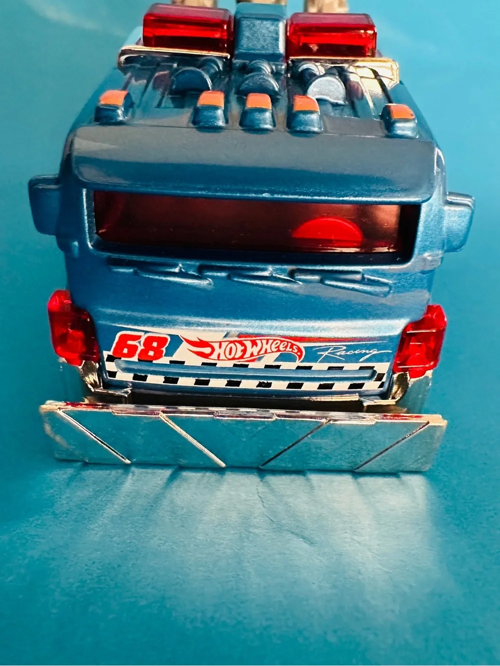 Hot Wheels Heavy Hitcher Pull Back Speeder 2022 Die Cast Tow Truck Toy 4.25”